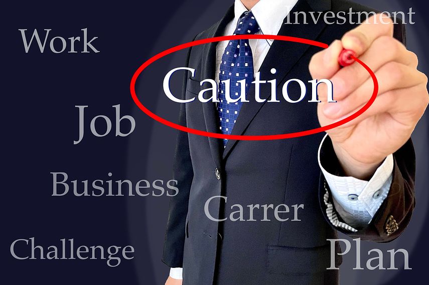 ビジネスローンを利用する際の注意点