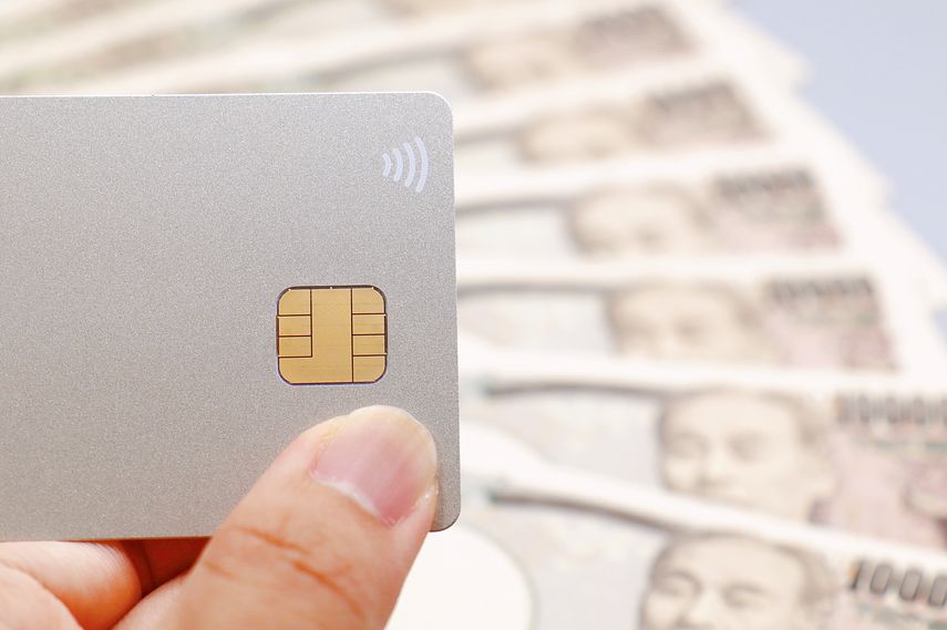 カードローンの審査基準とは？年収や必要な書類、利用できないときの対処法を解説