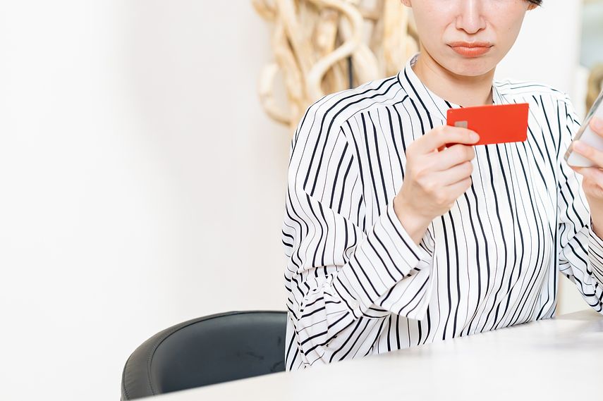 カードローンの返済方法は4種類！利息の仕組みと無理なく完済するポイントを解説