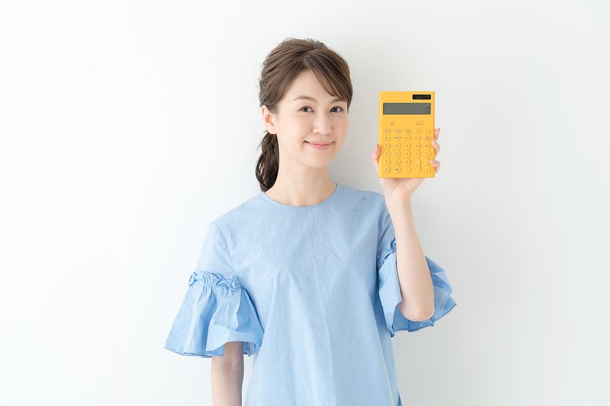 カードローンの利息を抑える方法は？